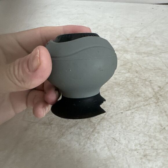 HMDX Portable Splash-Proof Bluetooth Speaker w/ Aux HX-P120 Grey (GOOD WORKING) - Picture 5 of 8